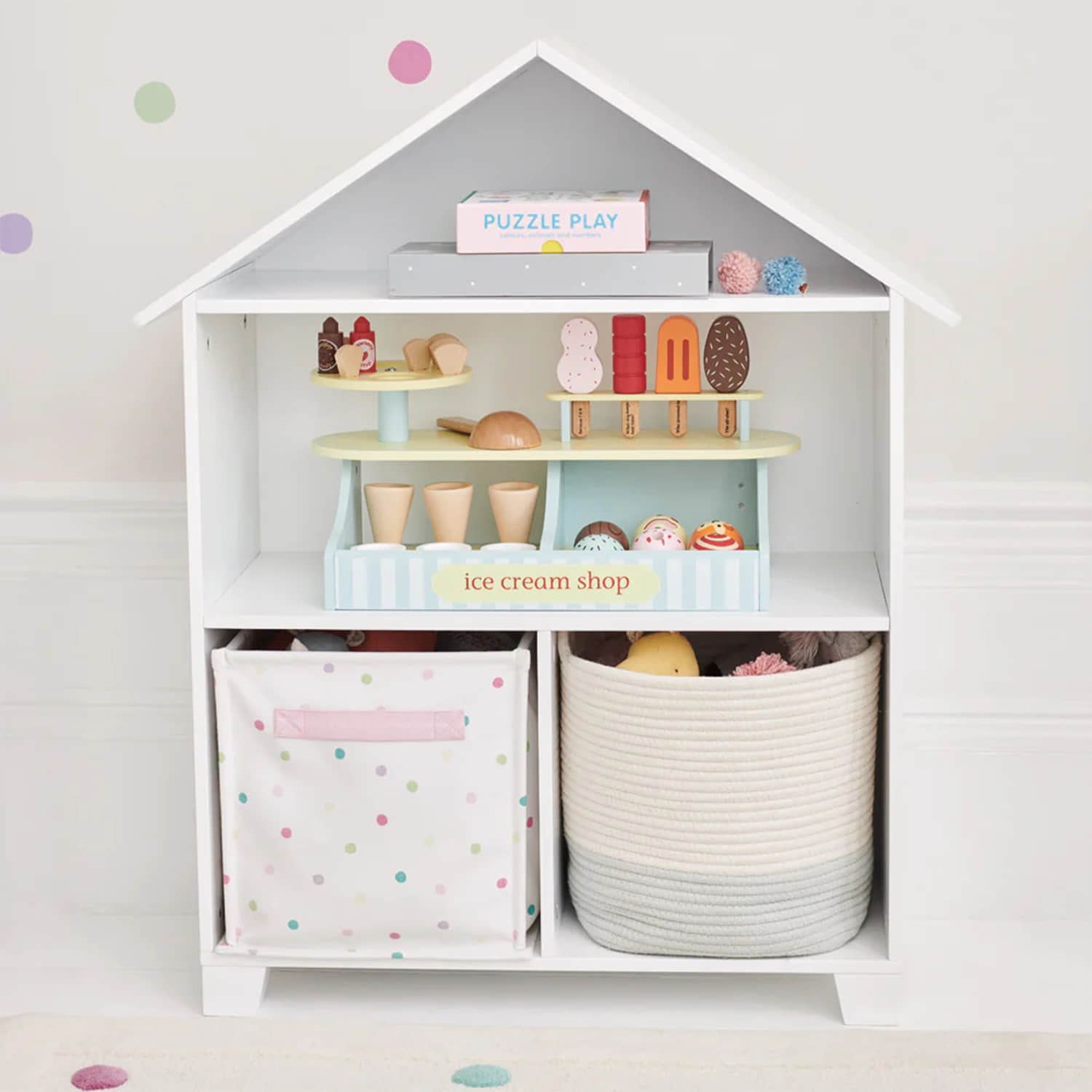 wf011 Small Townhouse Bookcase